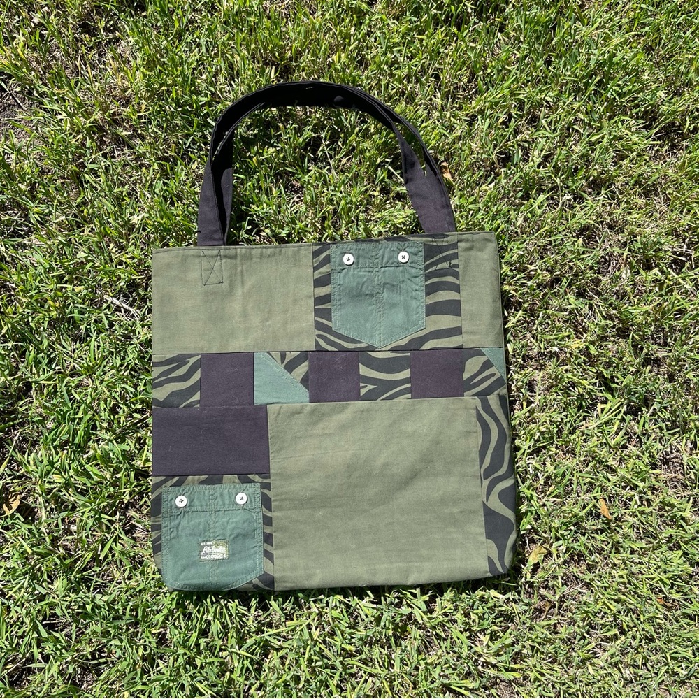 Green and Black XL Patchwork Tote Bag - Picture 2 of 4